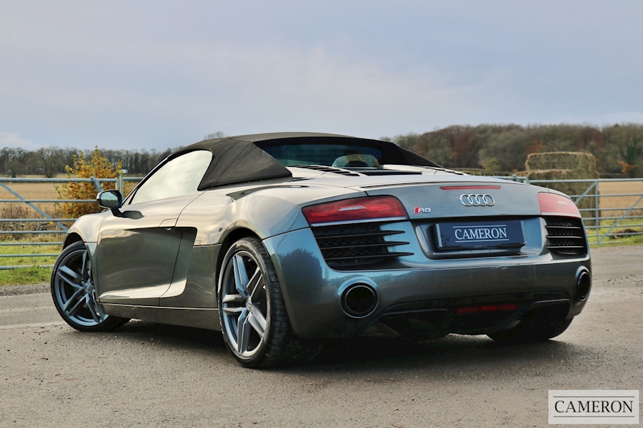 Audi R8 Spyder V8 Quattro Convertible 4.2 Semi Auto Petrol