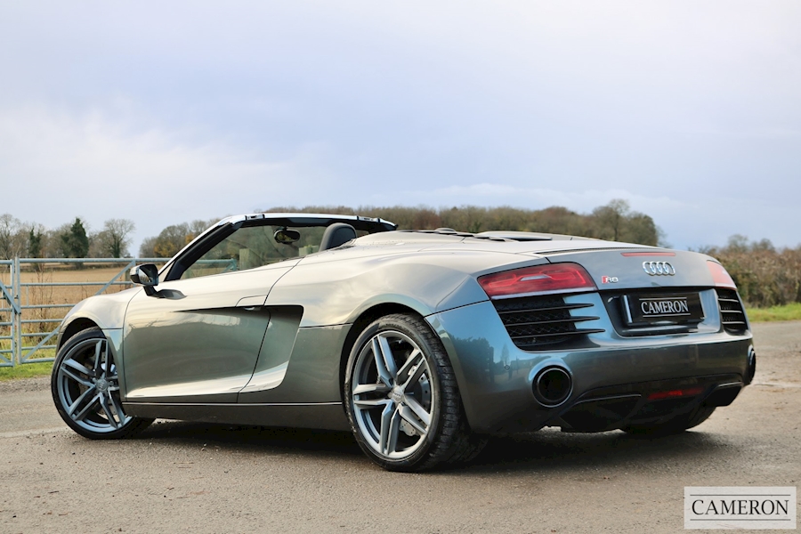 Audi R8 Spyder V8 Quattro Convertible 4.2 Semi Auto Petrol