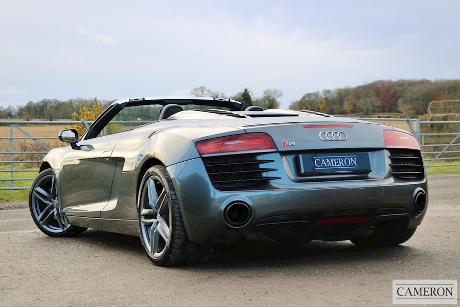 Audi R8 Spyder V8 Quattro Convertible 4.2 Semi Auto Petrol