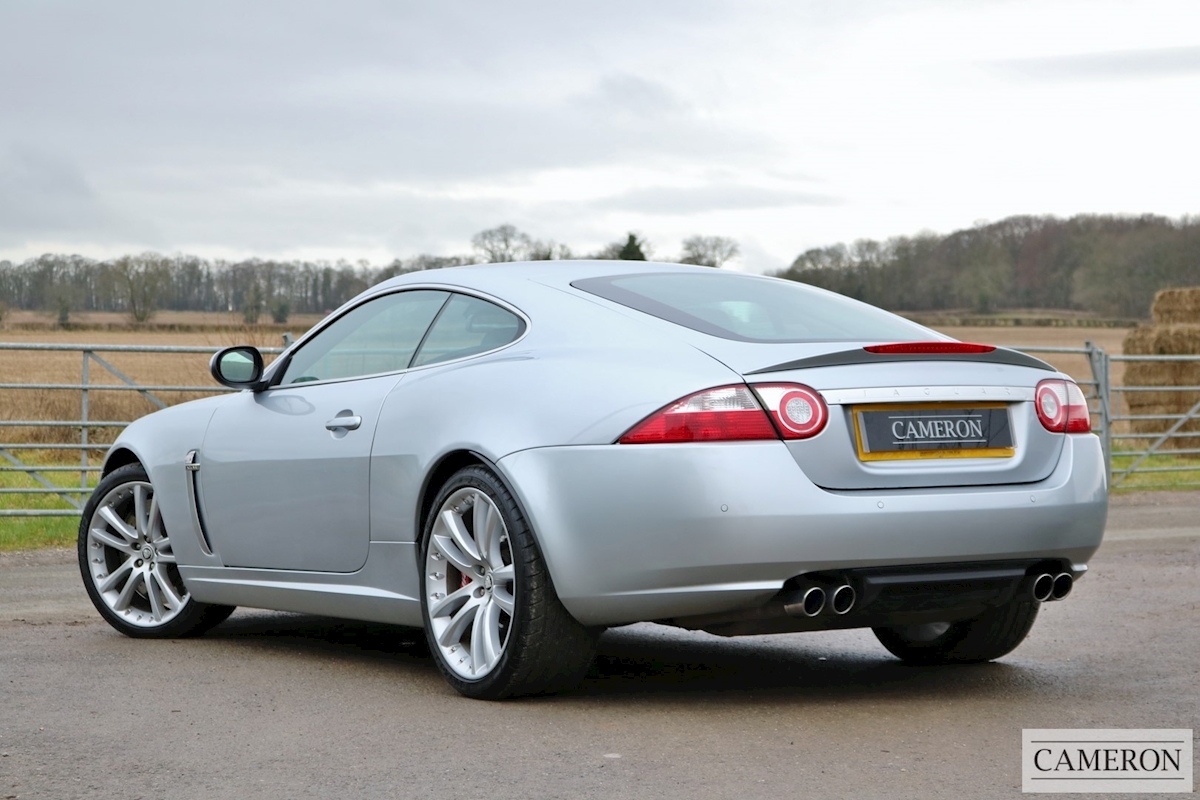 XKR Coupe 4.2 V8 Supercharged Coupe