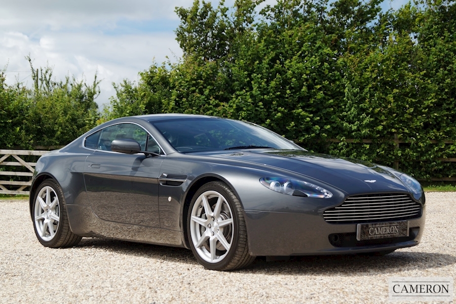 Aston Martin Aston Martin Vantage V8 Coupe Hatchback 4.3 Manual Petrol