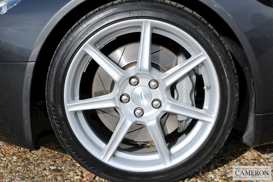 Aston Martin Aston Martin Vantage V8 Coupe Hatchback 4.3 Manual Petrol