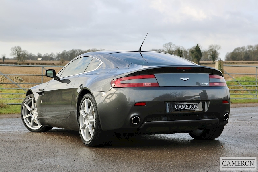Aston Martin Aston Martin Vantage V8 Coupe Hatchback 4.3 Manual Petrol