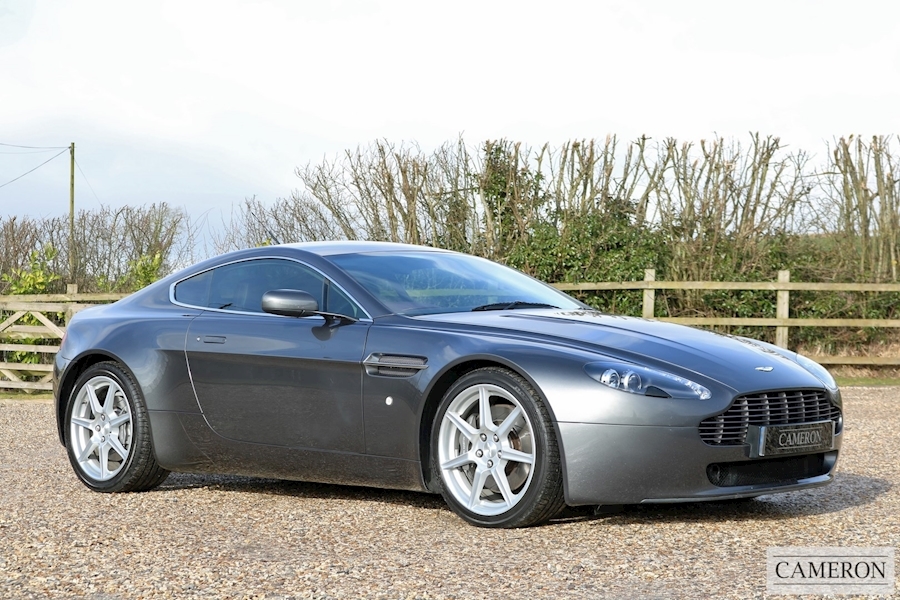 Aston Martin Aston Martin Vantage V8 Coupe Hatchback 4.3 Manual Petrol