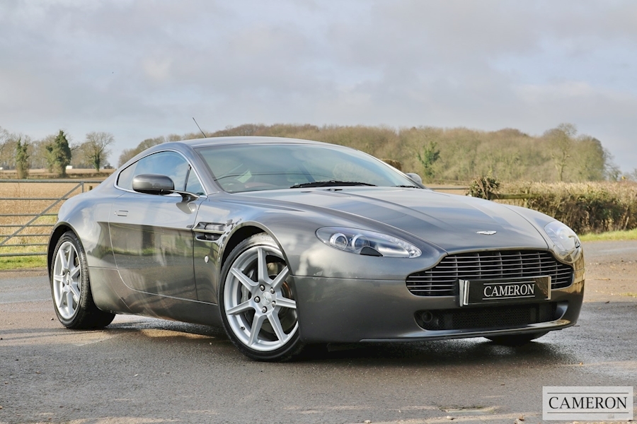 Aston Martin Vantage V8 Coupe Hatchback 4.3 Manual Petrol