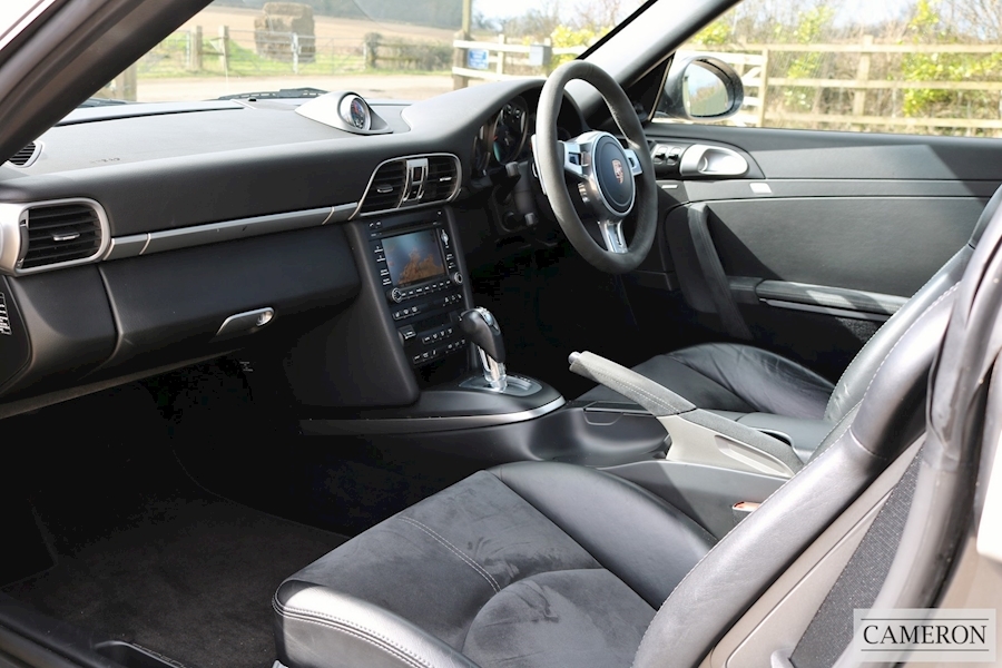 Porsche 911 997 Carrera GTS PDK Coupe +Alcantara +Centre Locks