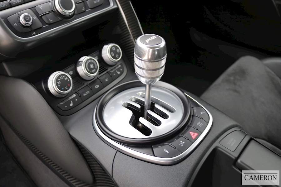 Audi R8 V8 Quattro Coupe 4.2 Manual Petrol