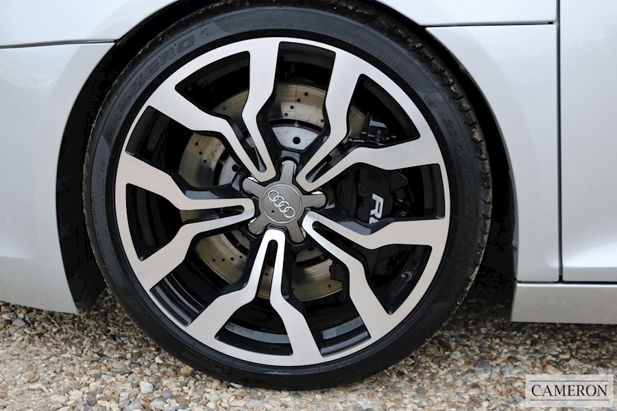 Audi R8 V8 Quattro Coupe 4.2 Manual Petrol