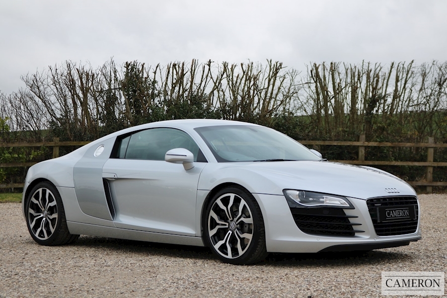 Audi R8 V8 Quattro Coupe 4.2 Manual Petrol