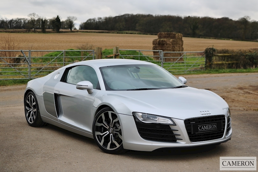 Audi R8 V8 Quattro Coupe 4.2 Manual Petrol