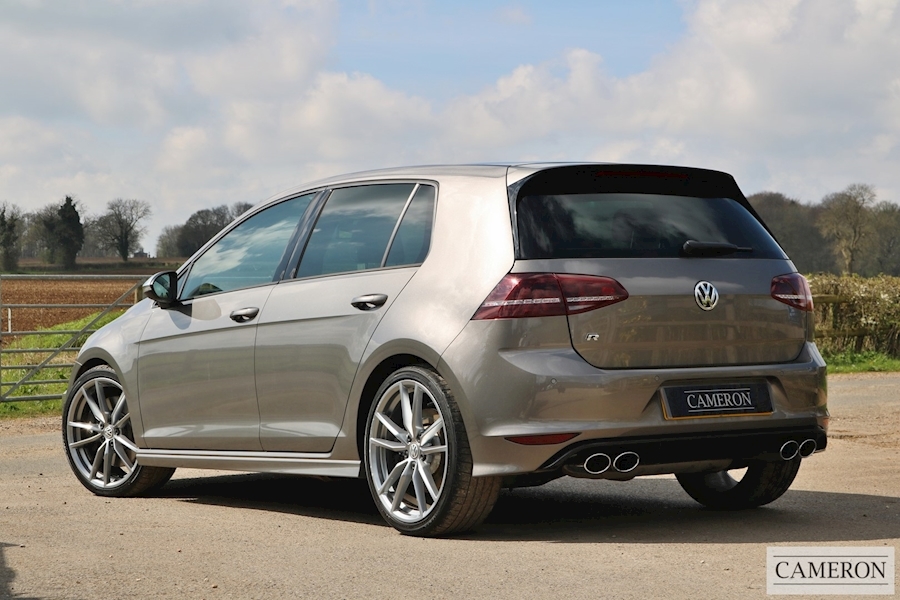 Volkswagen Golf R 5dr +Manual Gearbox  +19" Pretoria Wheels