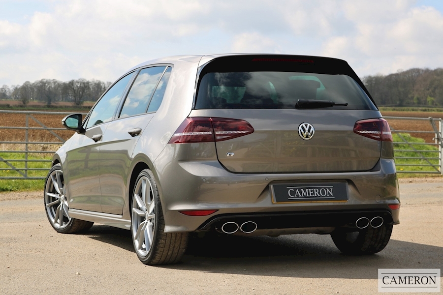 Volkswagen Golf R 5dr +Manual Gearbox  +19" Pretoria Wheels