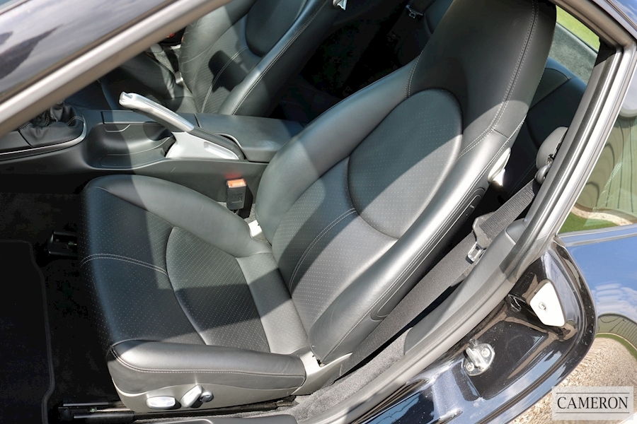 Porsche 911 997 Carrera 4 S Coupe +Manual Gearbox+