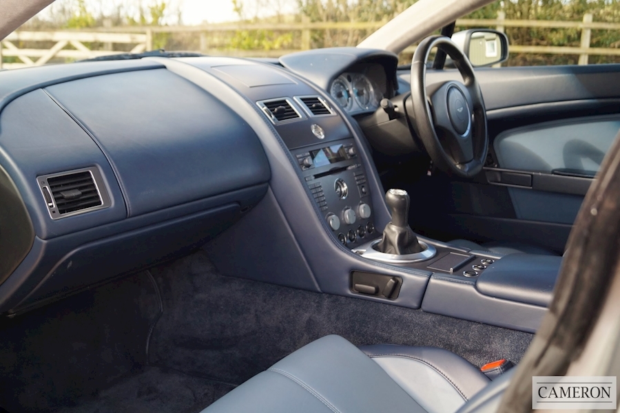 Aston Martin V8 Vantage Coupe