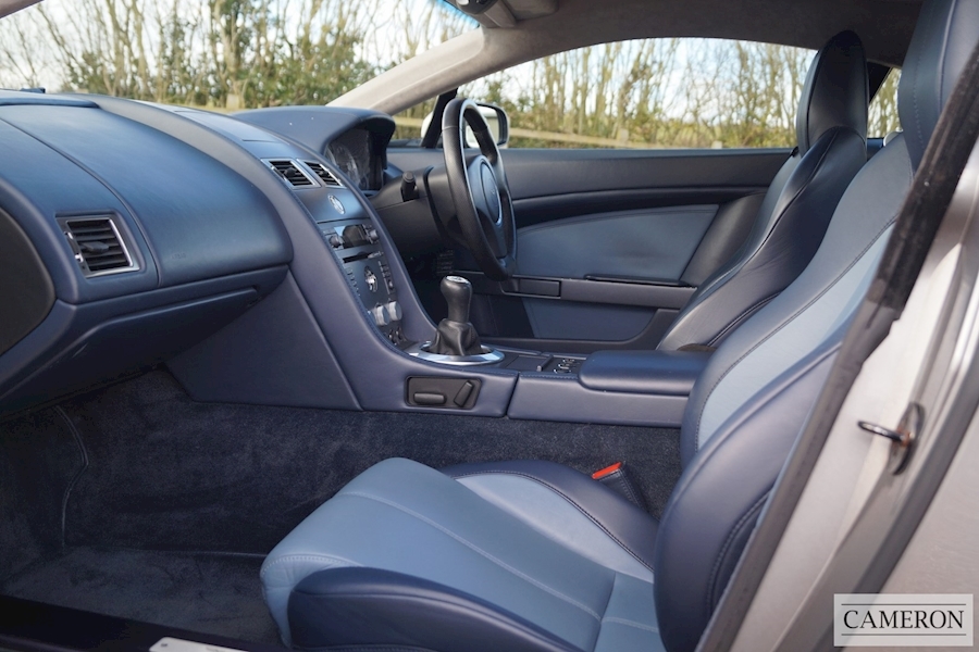 Aston Martin V8 Vantage Coupe