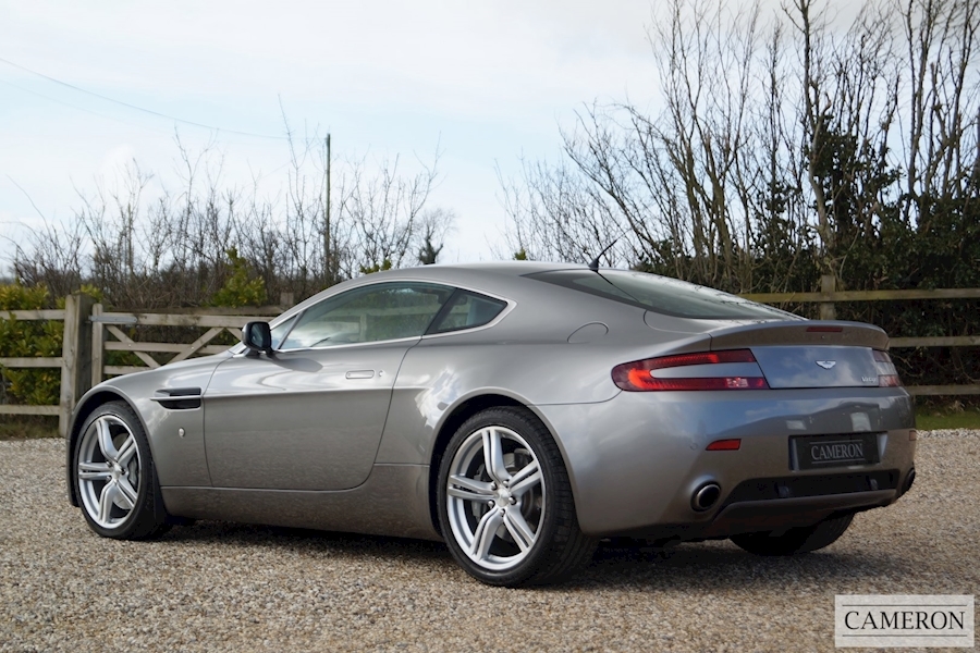 Aston Martin V8 Vantage Coupe