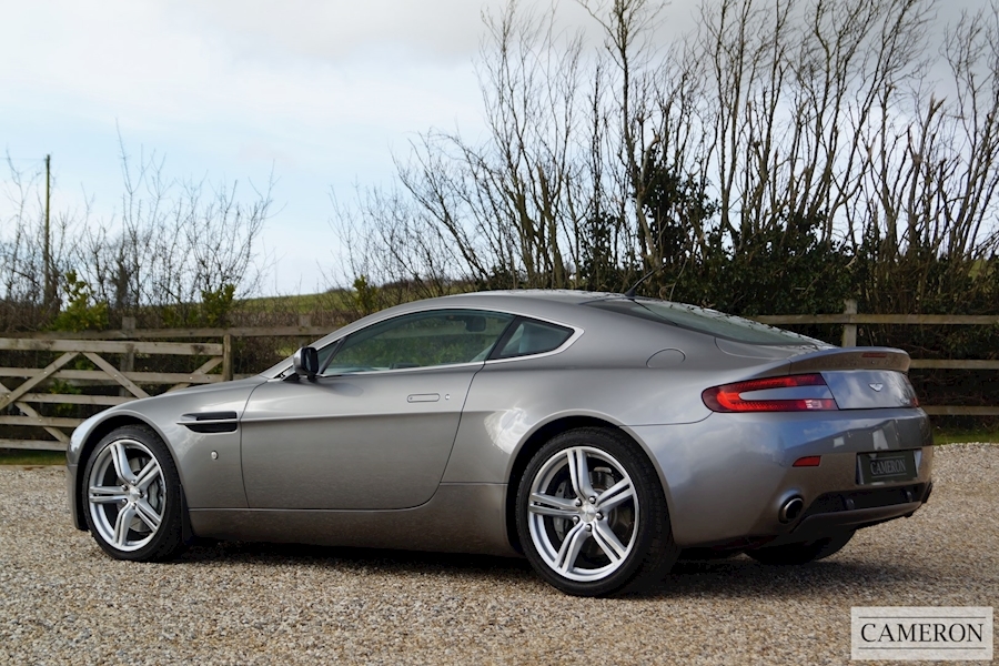 Aston Martin V8 Vantage Coupe