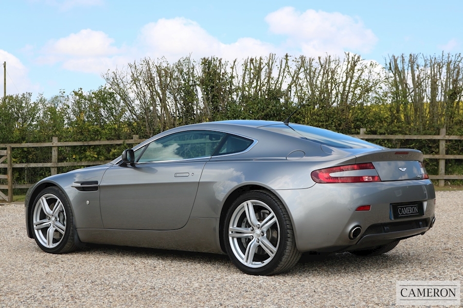 Aston Martin V8 Vantage Coupe