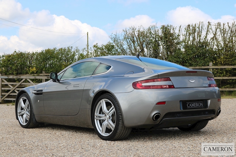 Aston Martin V8 Vantage Coupe