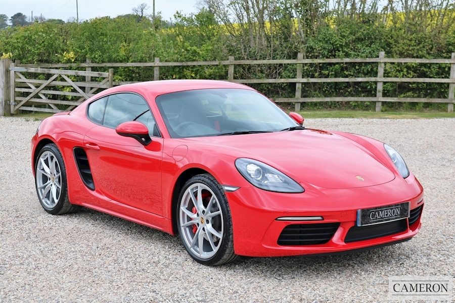 Porsche 718 Cayman S PDK Coupe 2.5 +20" Wheels +Sports Exhuast