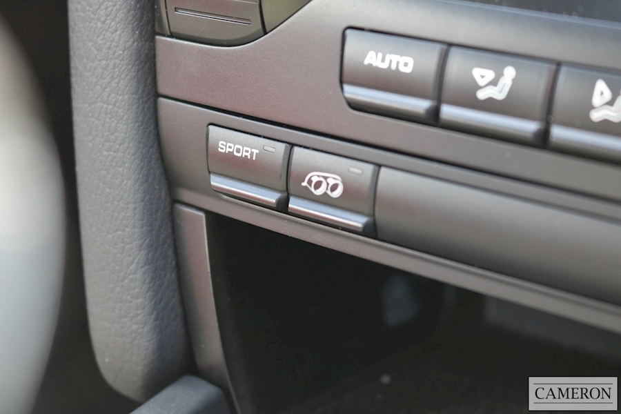 Porsche Cayman 987 3.4 R +Manual +Buckets +AC +Ceramics +Sports Exhaust