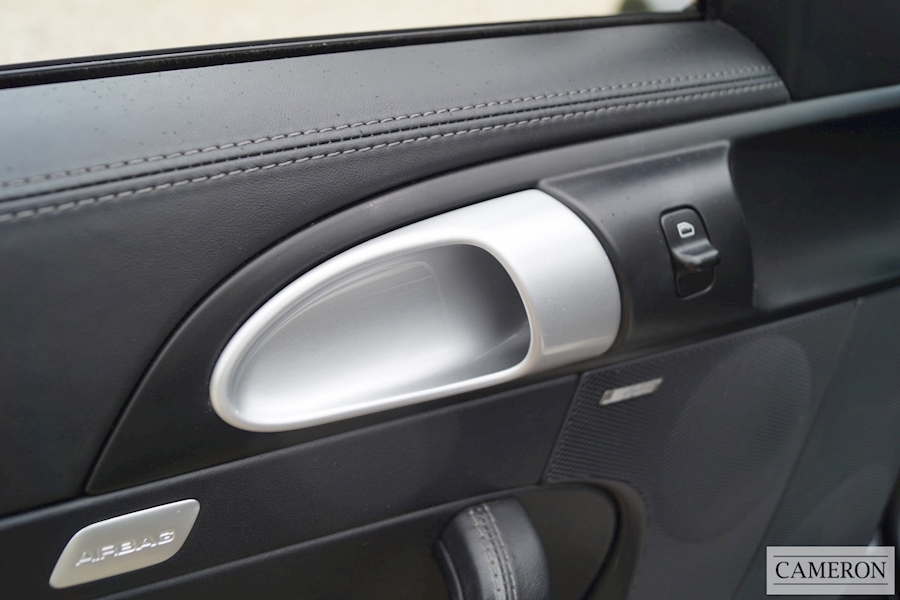 Porsche 911 997 Carrera 4 S Cabriolet