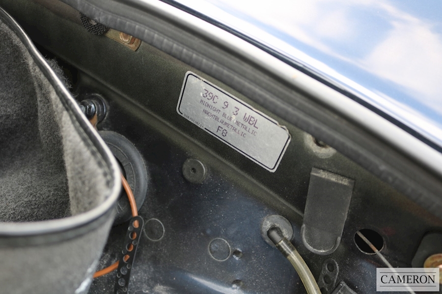 Porsche 911 993 Carrera 4 Coupe 3.6 Varioram Manual