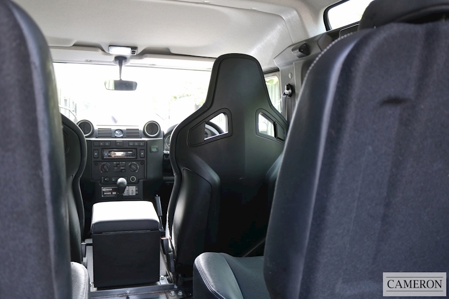 Land Rover Bowler Motorsport Defender 90 2.2 TD XS Station Wagon 2.2 Light 4X4 Utility Manual Diesel