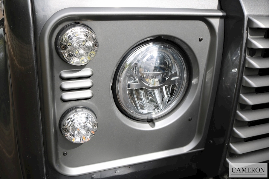 Land Rover Bowler Motorsport Defender 90 2.2 TD XS Station Wagon 2.2 Light 4X4 Utility Manual Diesel