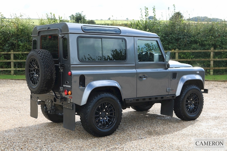 Land Rover Bowler Motorsport Defender 90 2.2 TD XS Station Wagon 2.2 Light 4X4 Utility Manual Diesel