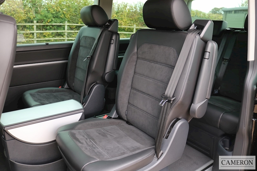 Volkswagen T6 Caravelle Executive 150 TDI DSG 2.0 5dr Van With Side Windows Semi Auto Diesel