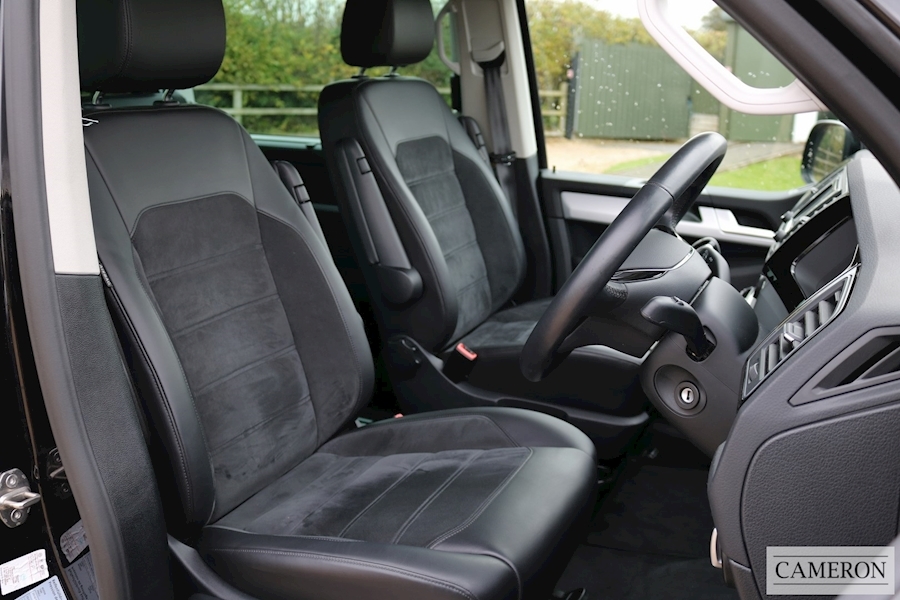 Volkswagen T6 Caravelle Executive 150 TDI DSG 2.0 5dr Van With Side Windows Semi Auto Diesel