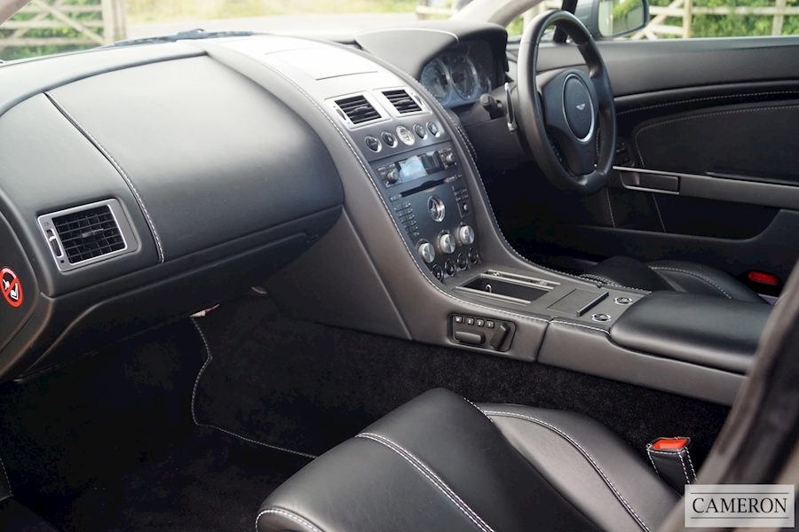 Aston Martin V8 Vantage Coupe 4.3 Sportshift