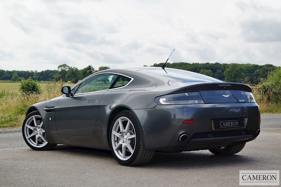 Aston Martin V8 Vantage Coupe 4.3 Sportshift