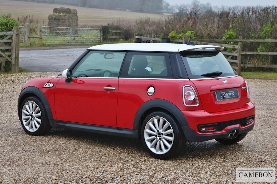 Mini Mini Cooper S Hatchback 1.6 Manual Petrol