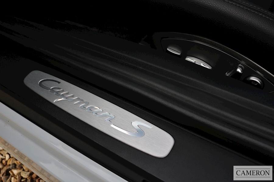 Porsche Cayman 981 3.4 S PDK Coupe