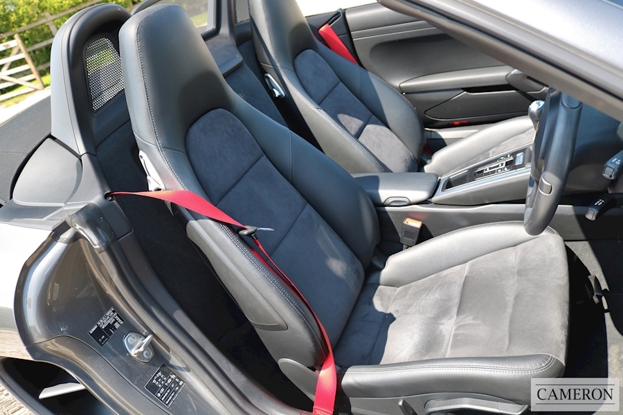 Porsche Boxster 981 2.7 Convertible Manual