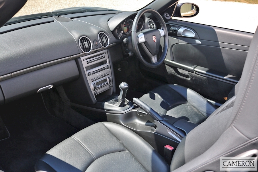 Porsche Boxster 987 2.7 Convertible Manual