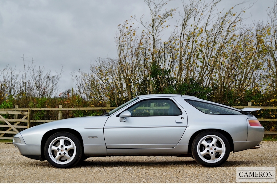 928 Gts Coupe 5.4 Automatic Petrol