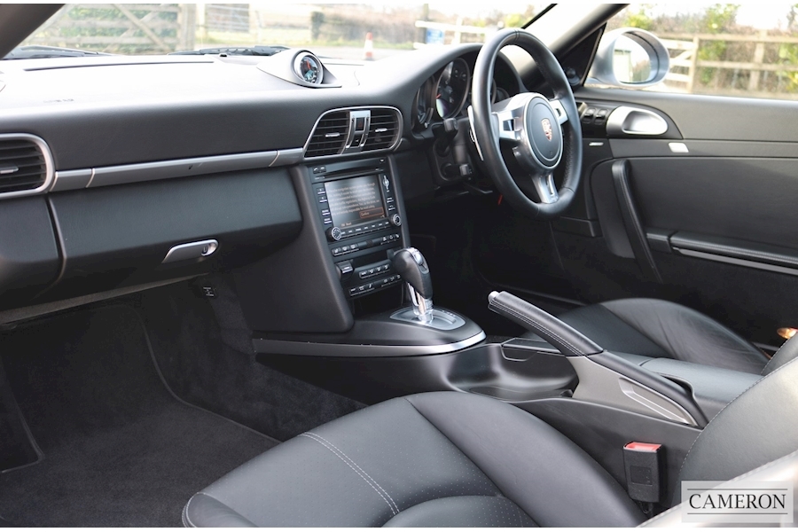 Porsche 911 997 Carrera GTS PDK Coupe