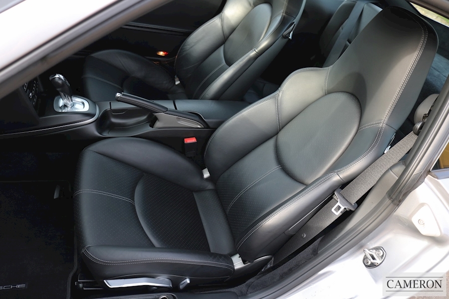 Porsche 911 997 Carrera GTS PDK Coupe