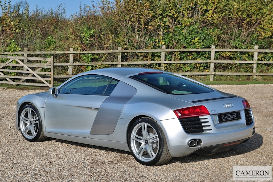 Audi R8 4.2 V8 Quattro 4.2 2dr Coupe Manual Petrol