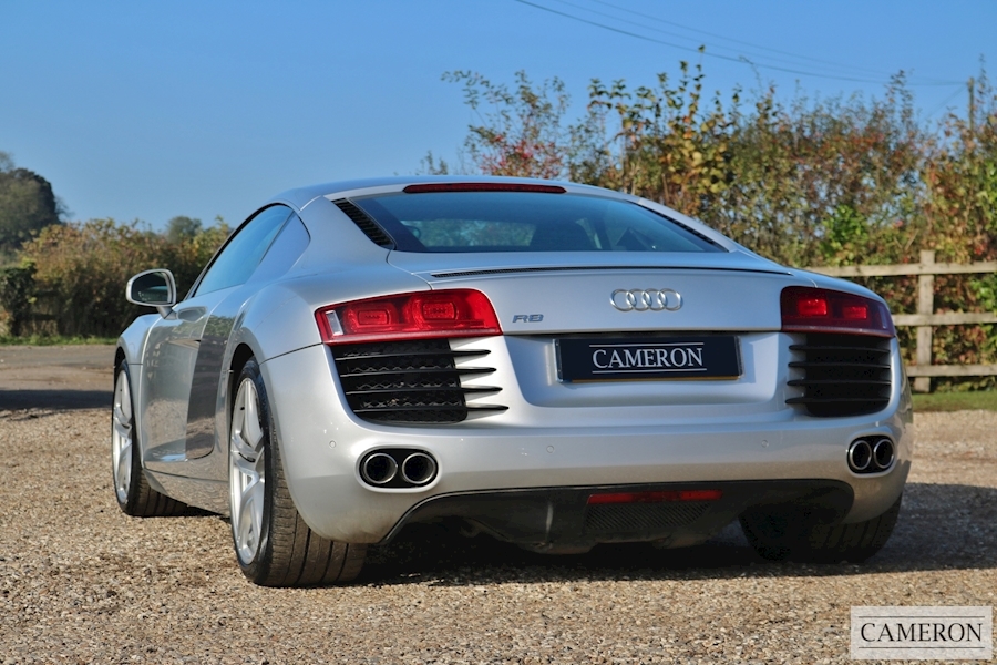 Audi R8 4.2 V8 Quattro 4.2 2dr Coupe Manual Petrol
