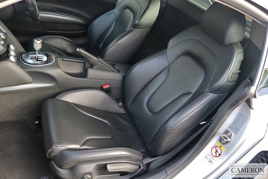 Audi R8 4.2 V8 Quattro 4.2 2dr Coupe Manual Petrol