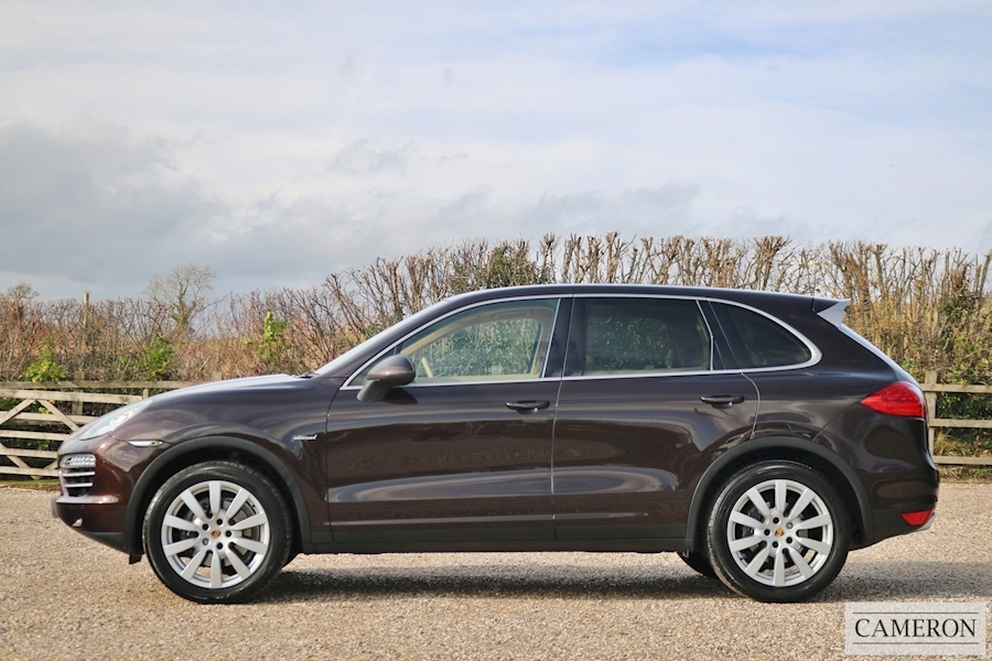 Cayenne D V6 Platinum Edition 3.0 5dr Estate Automatic Diesel