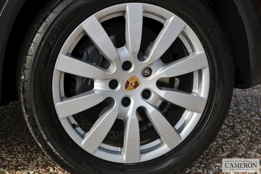 Porsche Cayenne D V6 Platinum Edition 3.0 5dr Estate Automatic Diesel
