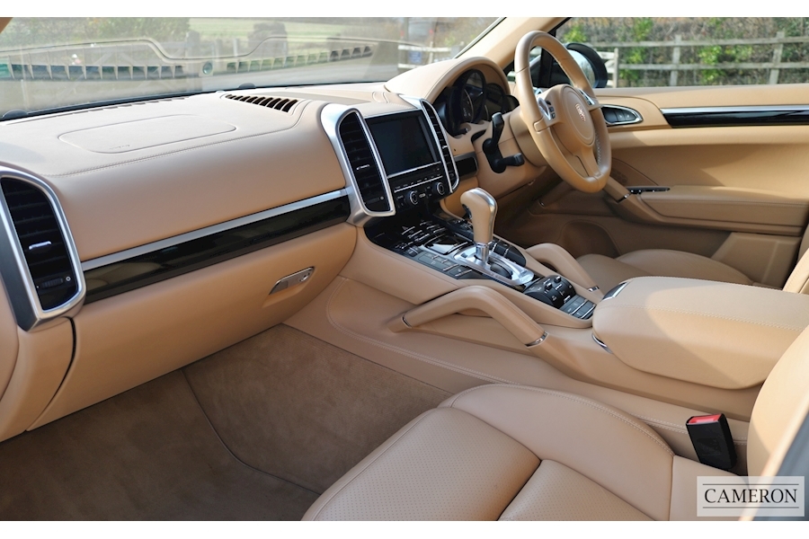 Porsche Cayenne D V6 Platinum Edition 3.0 5dr Estate Automatic Diesel