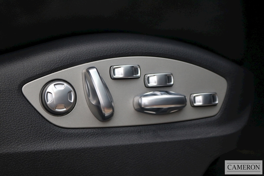 Porsche Macan Turbo 3.6 5dr Estate Semi Auto Petrol