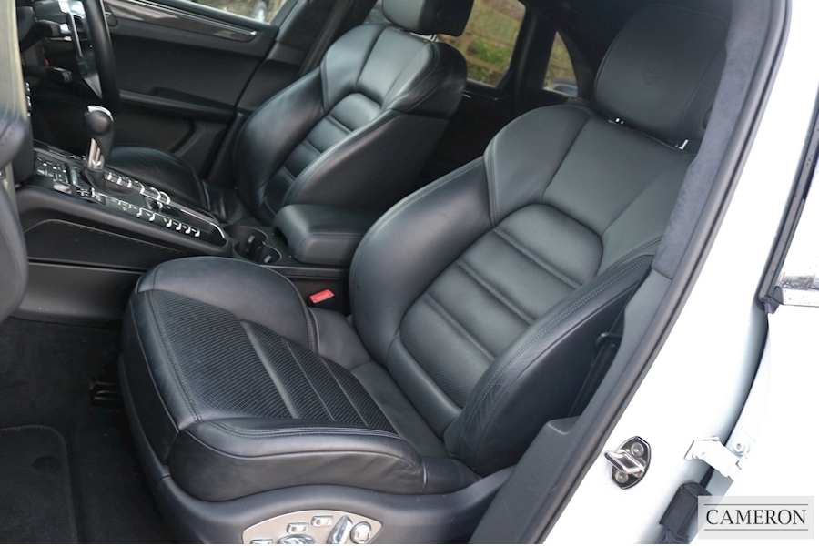 Porsche Macan Turbo 3.6 5dr Estate Semi Auto Petrol