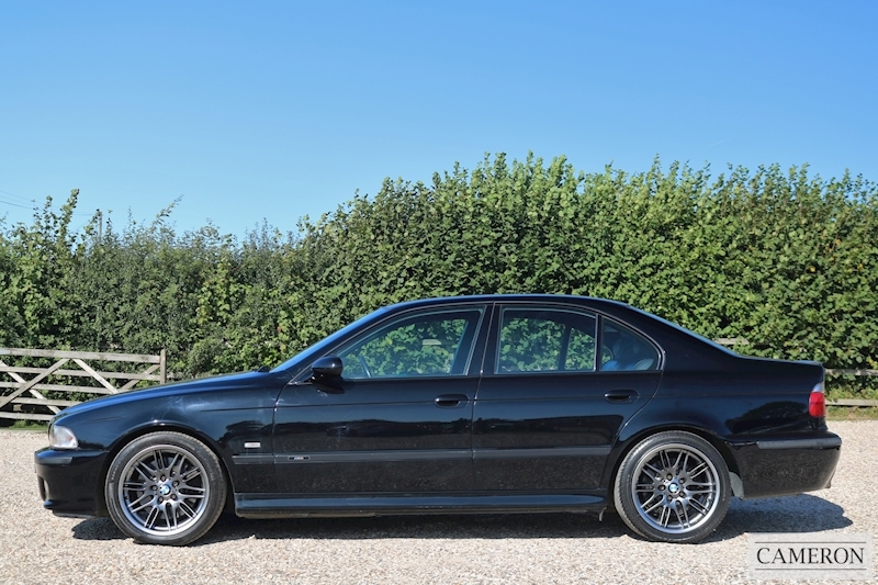 BMW 5 Series E39 M5 5.0 V8 Manual 4.9 4dr Saloon Manual Petrol